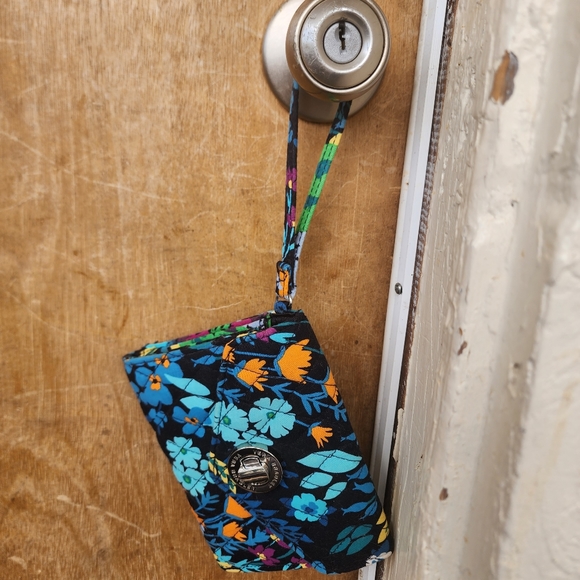 Vera Bradley Wallet - Picture 3 of 5